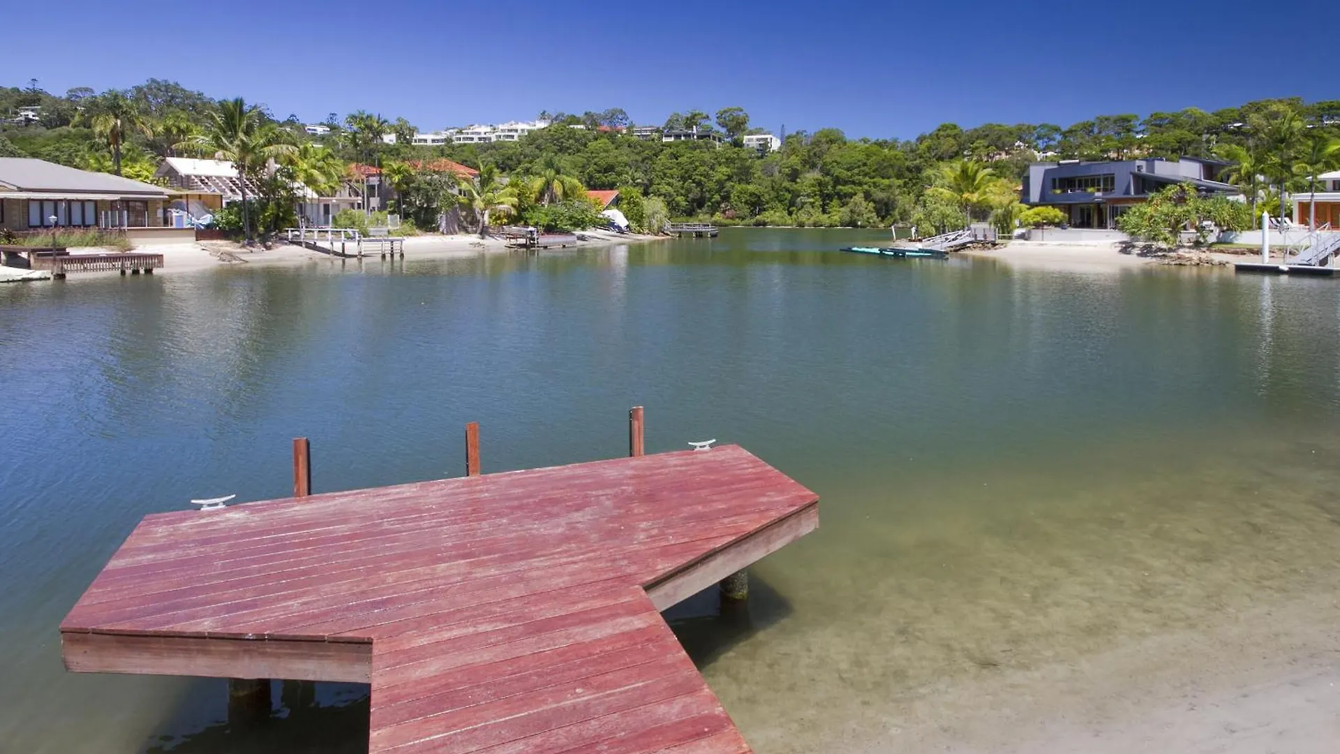 Semesterbostad Waterfront Haven, Private Jetty, Near Hastings