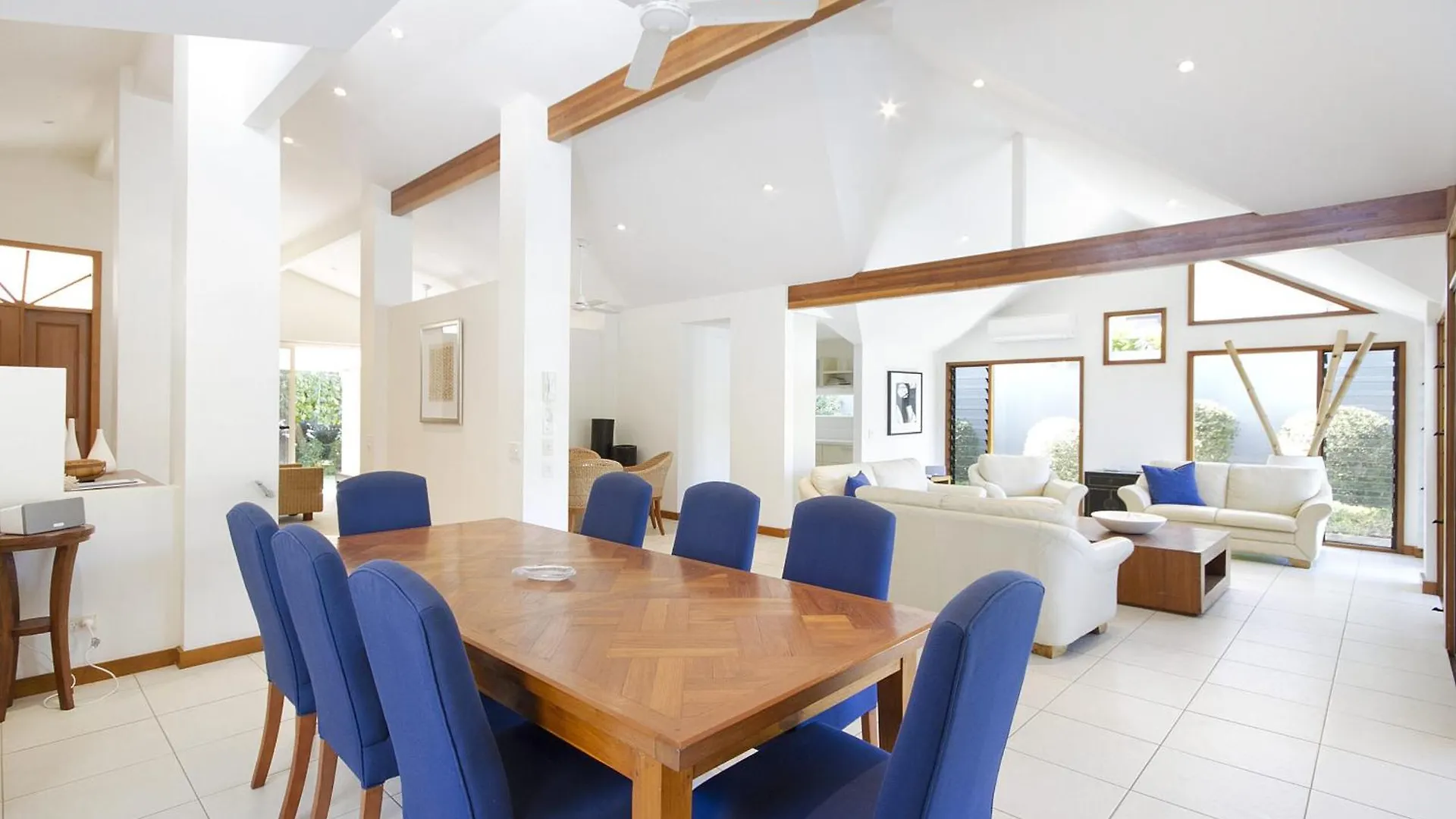 Waterfront Haven, Private Jetty, Near Hastings